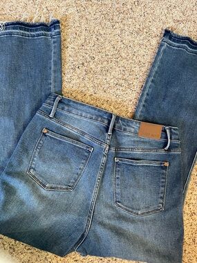 Judy Blue Medium Wash Raw Hem Jeans